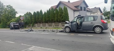 Uwaga kierowcy! Zderzenie aut na DK 43 w Kamionce. Są utrudnienia w ruchu